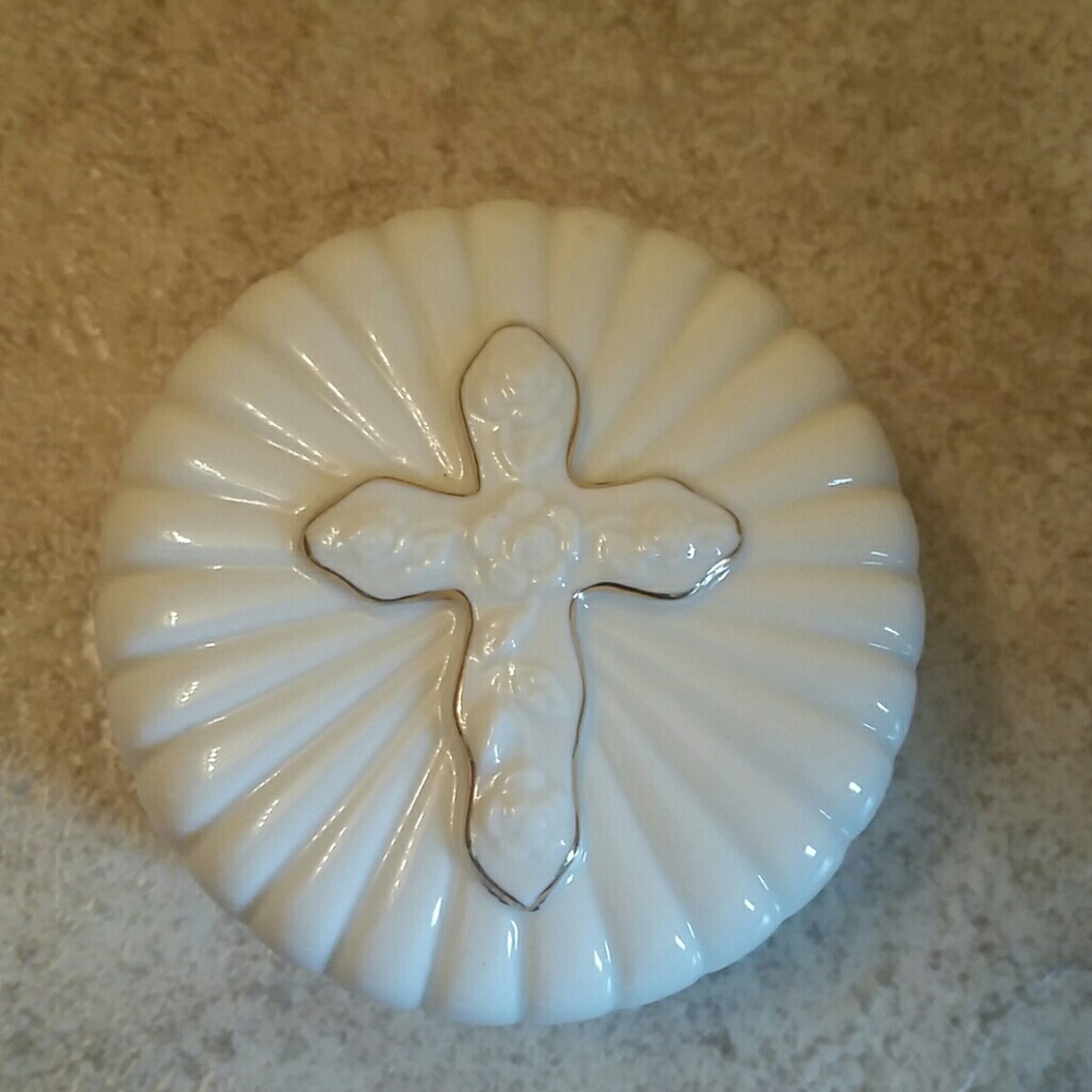 Lenox jewelry box